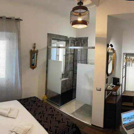 Appartement Ognissanti Suites- Center- 7 People *