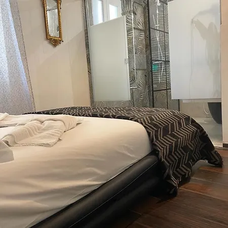 Ognissanti Suites- Center- 7 People Appartement *
